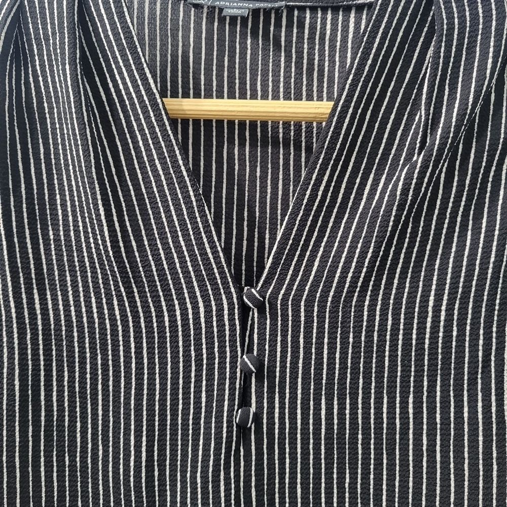 Adriana Papell Printed Crepe Black and White Striped Long Sleeve Blouse Size L - Picture 14 of 14